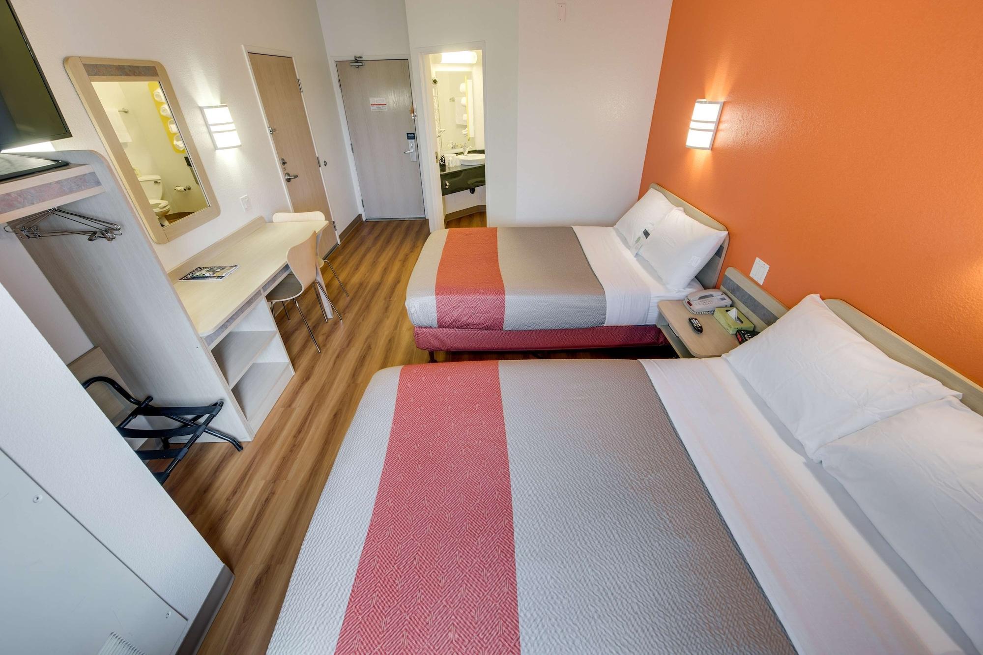 Motel 6-Brampton, ON - Toronto Exterior foto