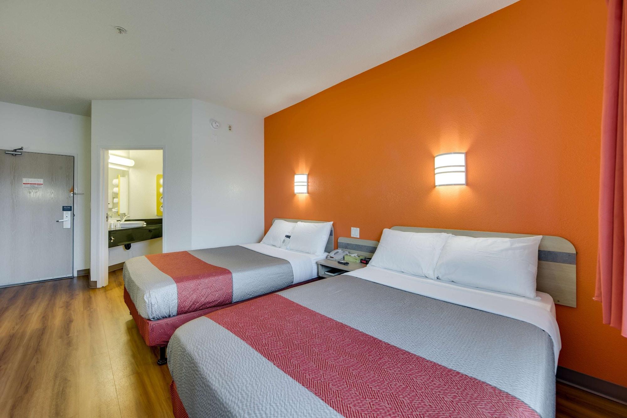 Motel 6-Brampton, ON - Toronto Exterior foto